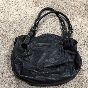 B. Makowsky Black Leather Shoulder Bag